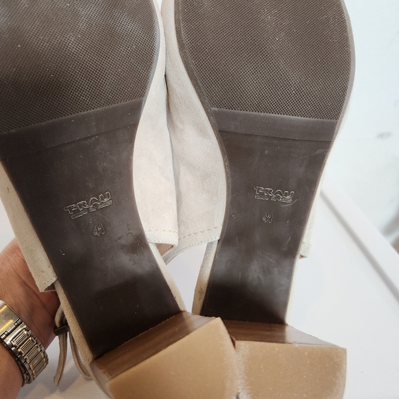 FRAU Italian handmade suede peep toe pumps - Picture 6 of 7